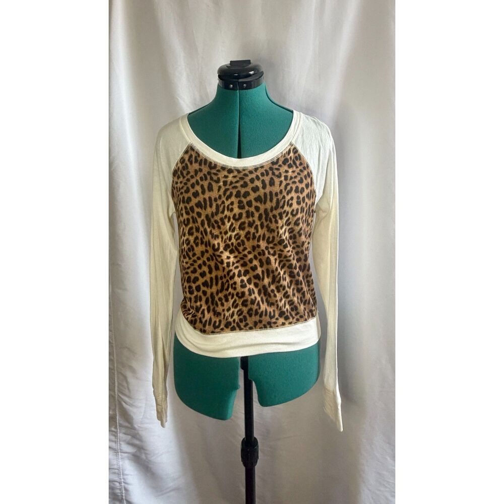 Victoria's Secret PINK long-sleeve leopard raglan shirt. Size small